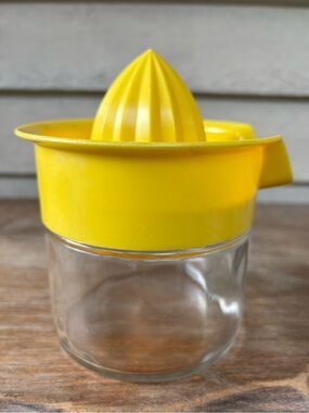 VTG Gemco manual citrus juicer, model 5078573